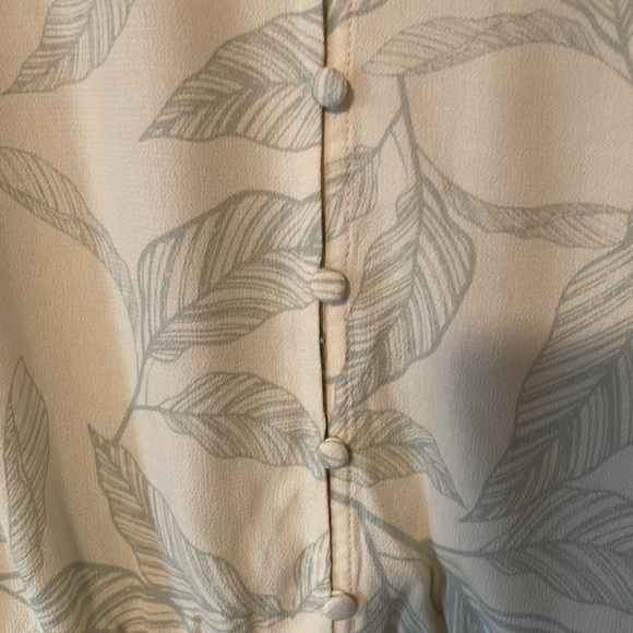 The Normal Brand long sleeve short romper size medium, sheer flowing fabric - Picture 3 of 9